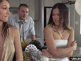 ブルネット美女ルル・チュウが家族向けのビデオで大きなチンポとフェラチオを受ける