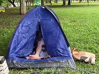 Brazilian studs engage in bareback fun