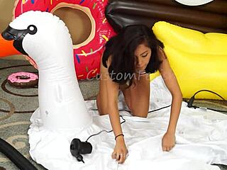 Bikini-clad Syrena shows off her inflatable blow fetish