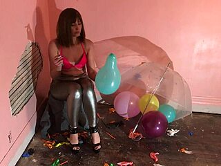 Amateur-Frau bekommt an ihrem Hochzeitstag eine Ballon-Fix