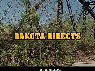 Dakota Payne's deepthroating skills lead to a satisfying kiss